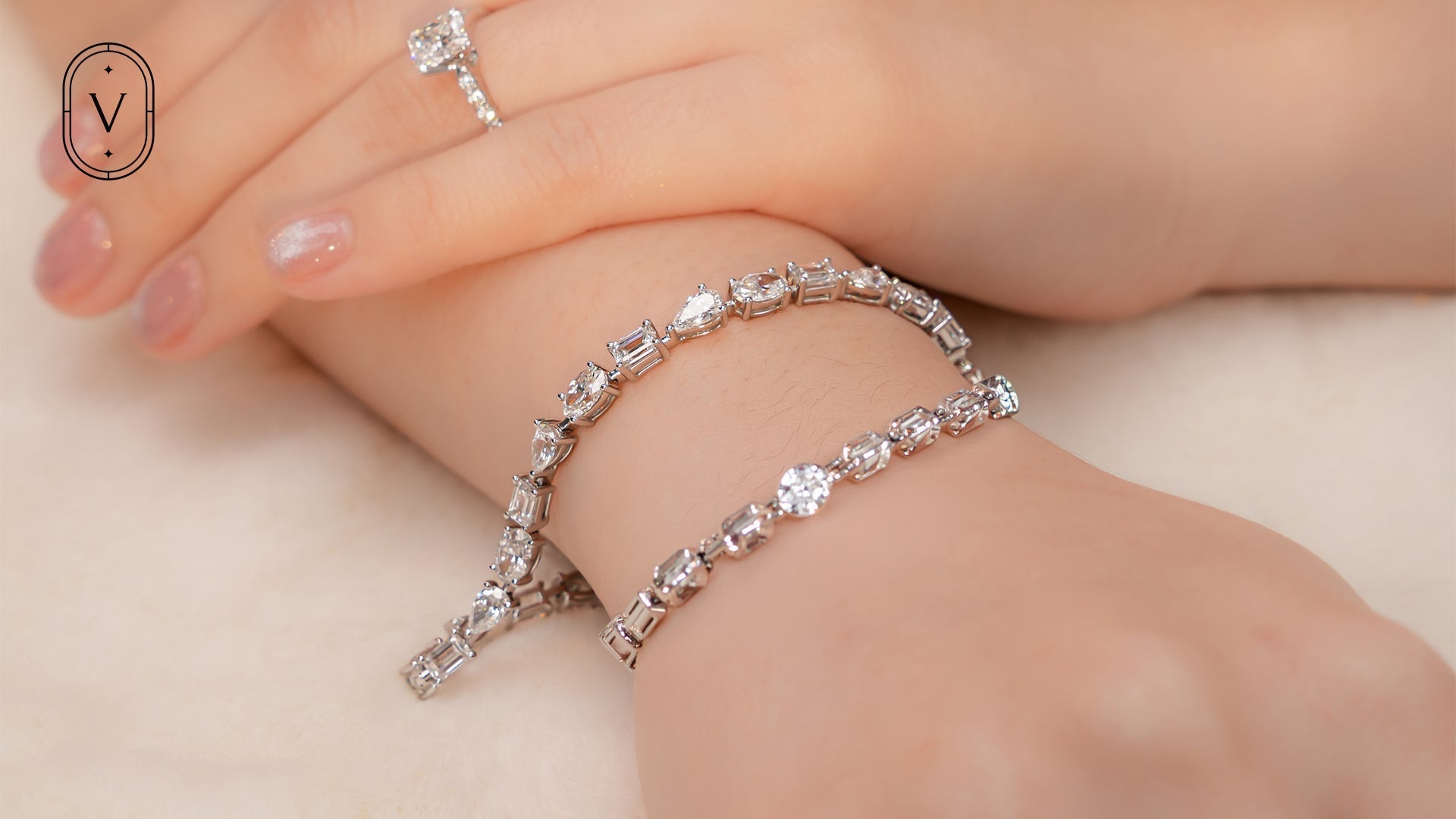Cara Menyusun Layer Bracelets dan Bangles