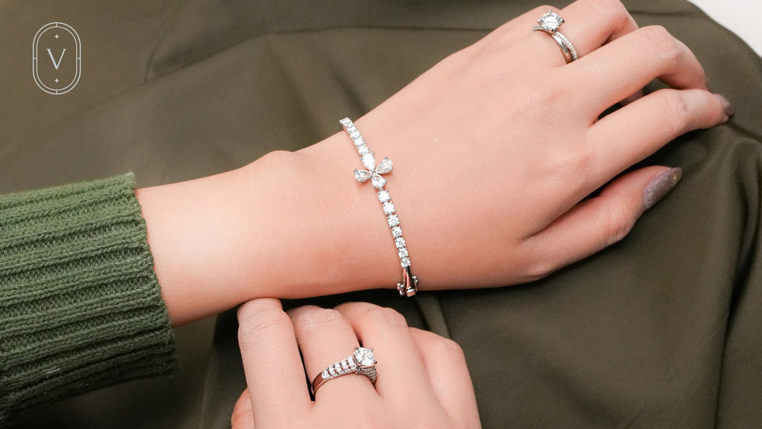 Perhiasan White Gold