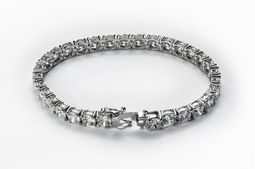 LAB DIAMOND 15.5CT 17 CM WHITEGOLD TENNIS BRACELET