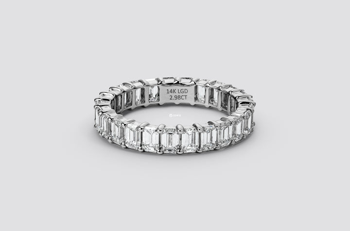 WHITEGOLD ETERNITY RING 3CT EMERALD CUT LAB DIAMON