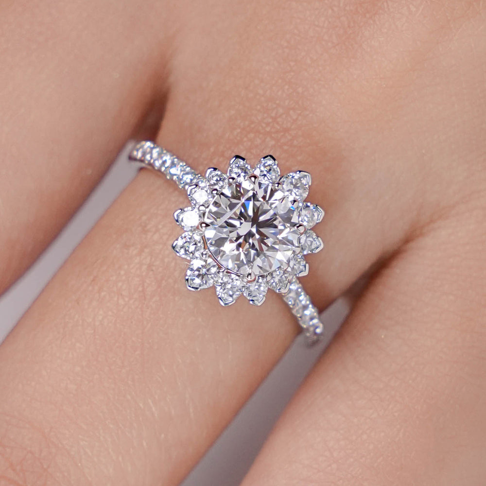 Floral Halo Ring Round