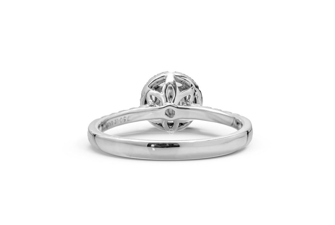 WHITEGOLD HALO RING 0.2CT ROUND CUT WITH SIDE STONE LAB DIAMOND