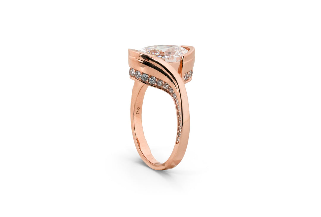 DIANA ROSEGOLD RING 3CT OVAL CUT LAB DIAMOND