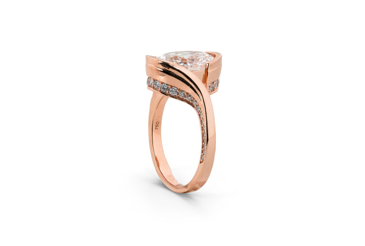DIANA ROSEGOLD RING 3CT OVAL CUT LAB DIAMOND