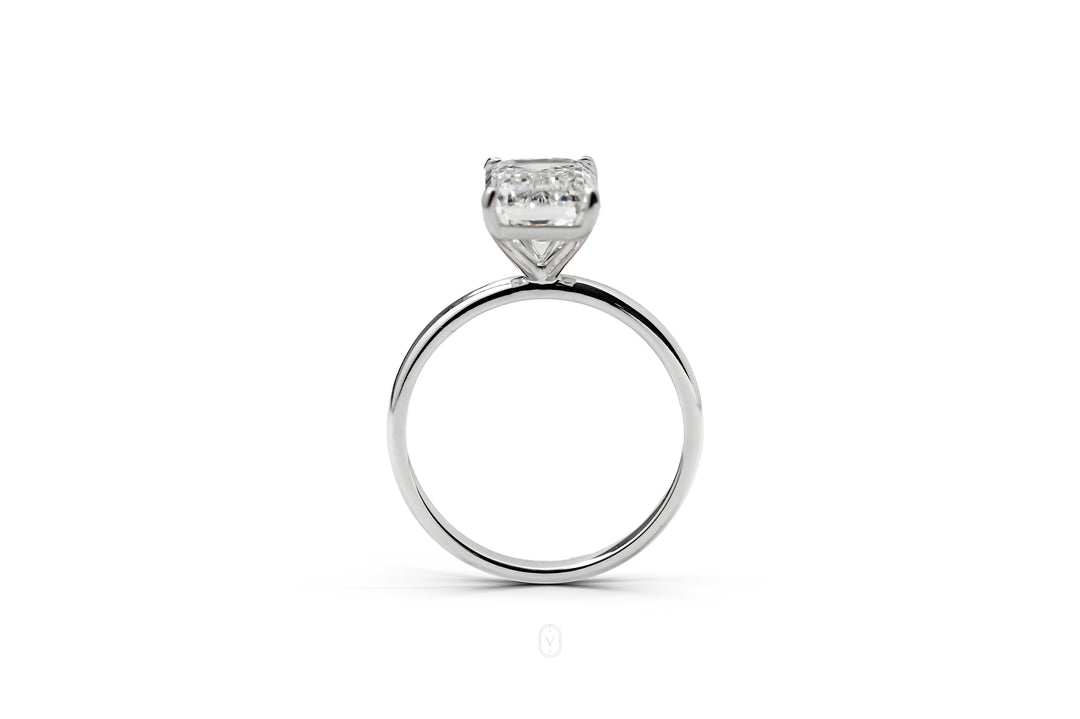 Harga Lab Grown Diamond Emerald Ring Whitegold