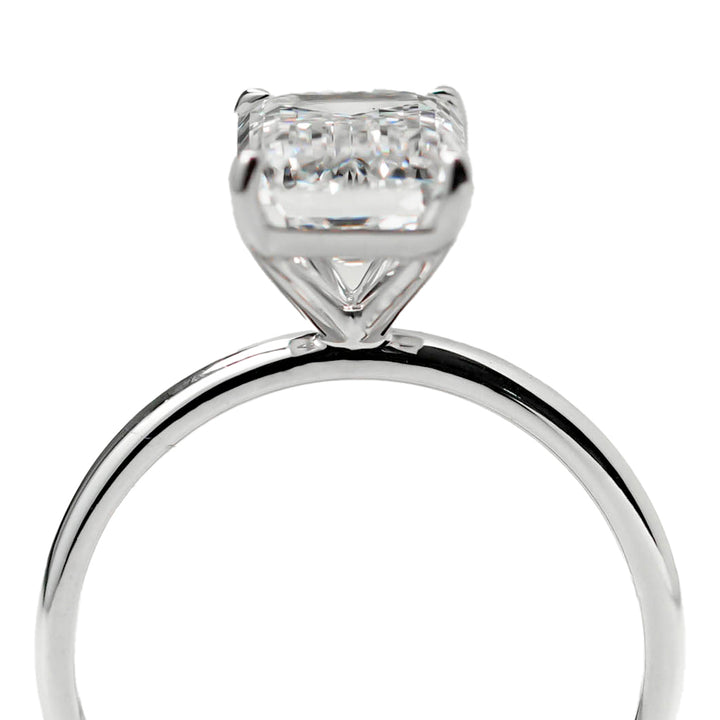 Harga Lab Grown Diamond Emerald Ring Whitegold