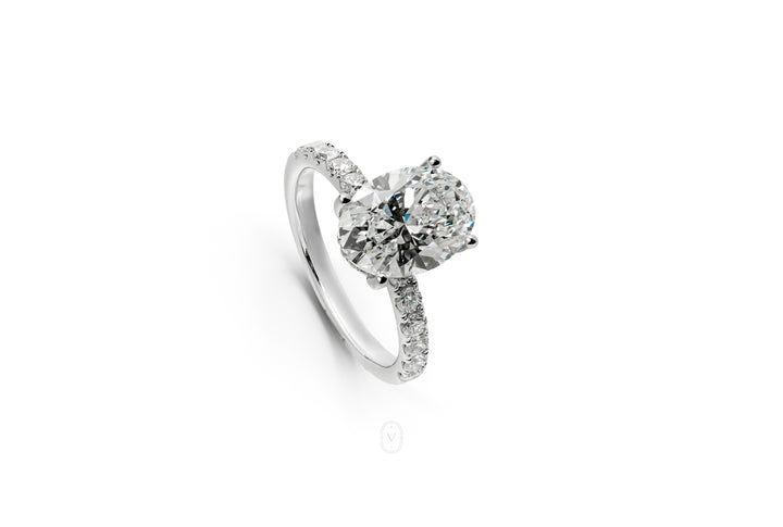 IRIS WHITEGOLD RING 3CT OVAL CUT LAB DIAMOND