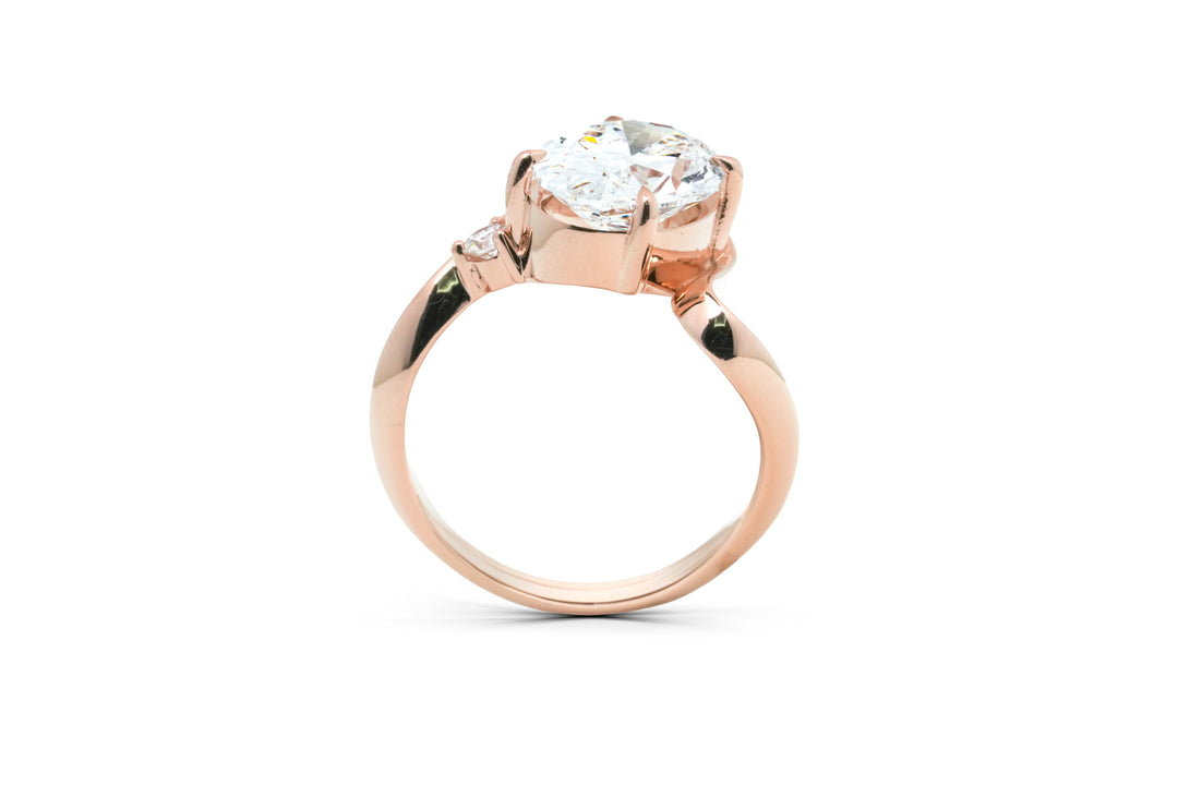 CASSIA ROSEGOLD RING 3CT OVAL CUT LAB DIAMOND