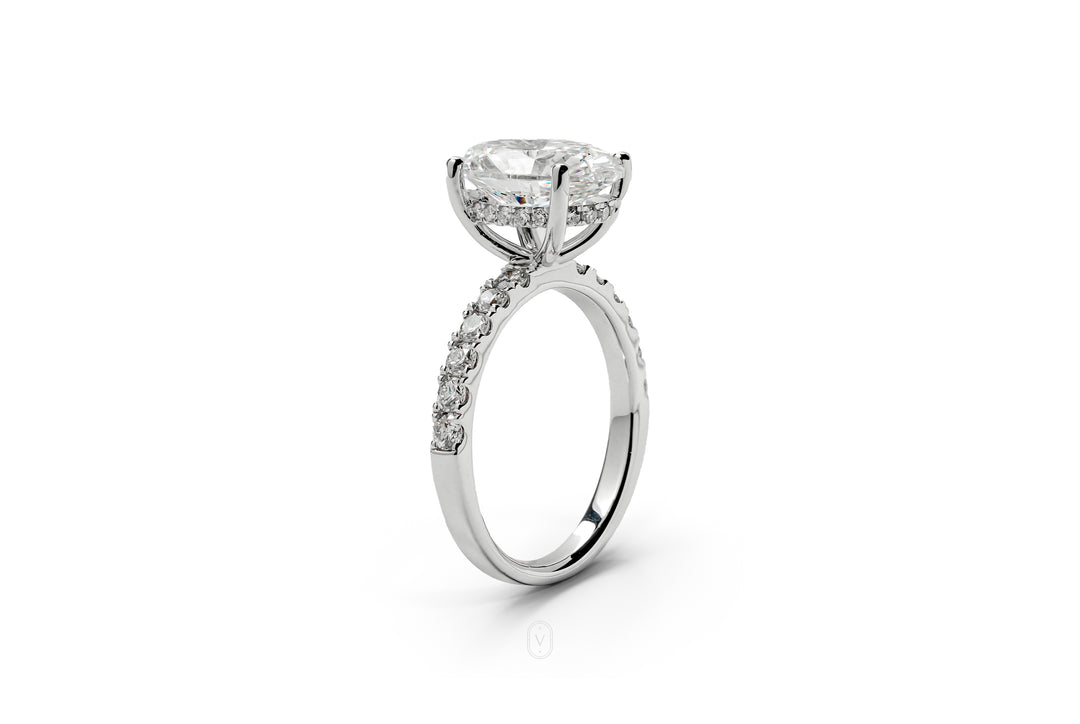 IRIS WHITEGOLD RING 3CT OVAL CUT LAB DIAMOND
