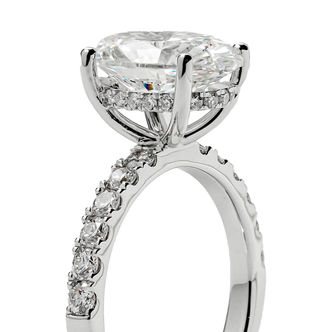 IRIS WHITEGOLD RING 3CT OVAL CUT LAB DIAMOND