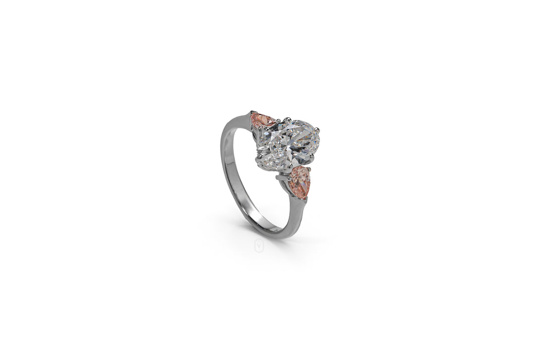 Harga Lab Grown Diamond Oval Three Stone Ring Whitegold