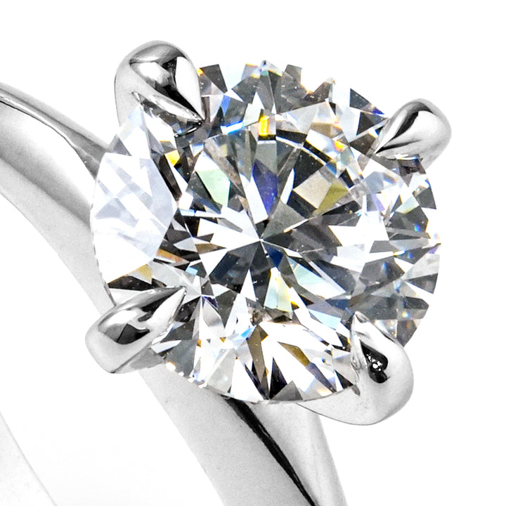 TIFFANY-STYLE WHITEGOLD RING 2CT ROUND CUT LAB DIAMOND