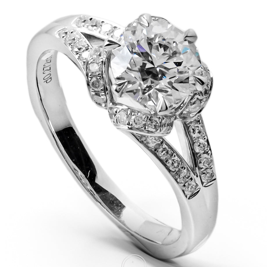 Lab Grown Diamond Ring Round