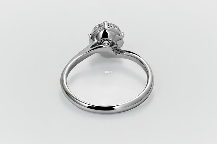 Lab Grown Diamond Ring Round