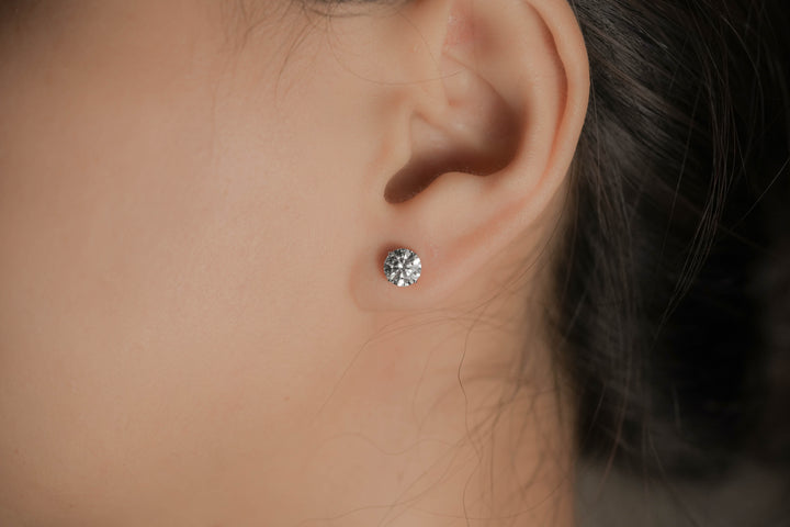 SIERRA WHITEGOLD STUD EARRINGS 1CT EACH ROUND CUT LAB DIAMOND