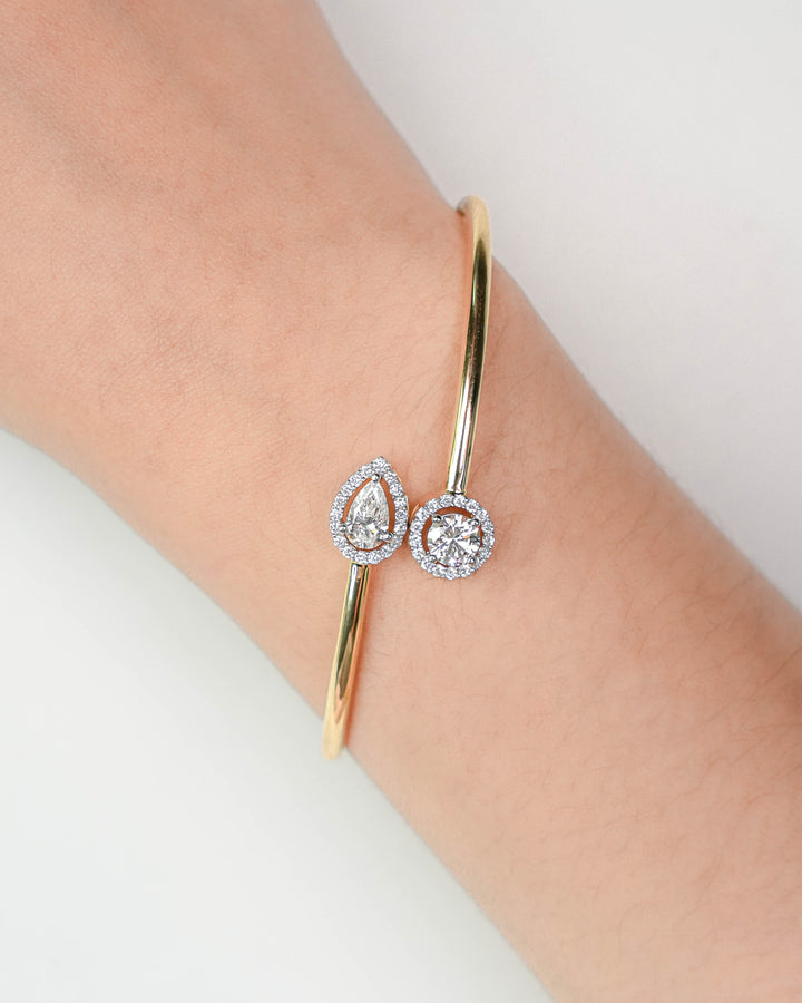 Pear and Round Halo Bracelet