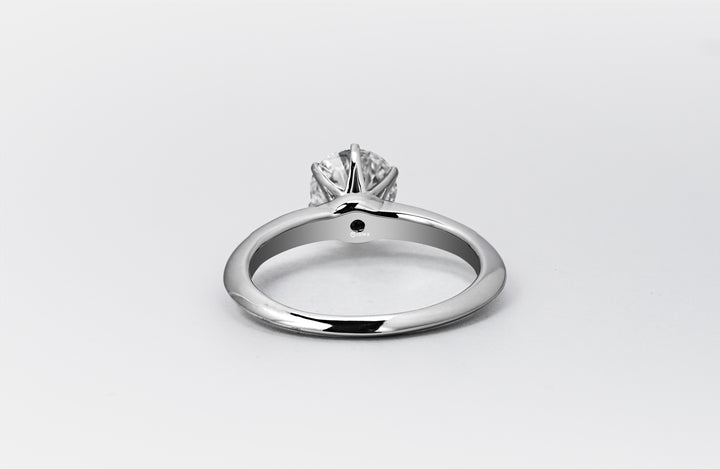 TIFFANY-STYLE WHITEGOLD RING 1CT ROUND CUT LAB DIAMOND