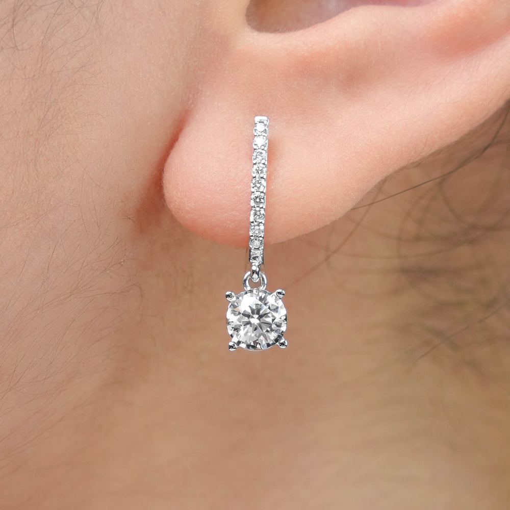 Round Cut Earring