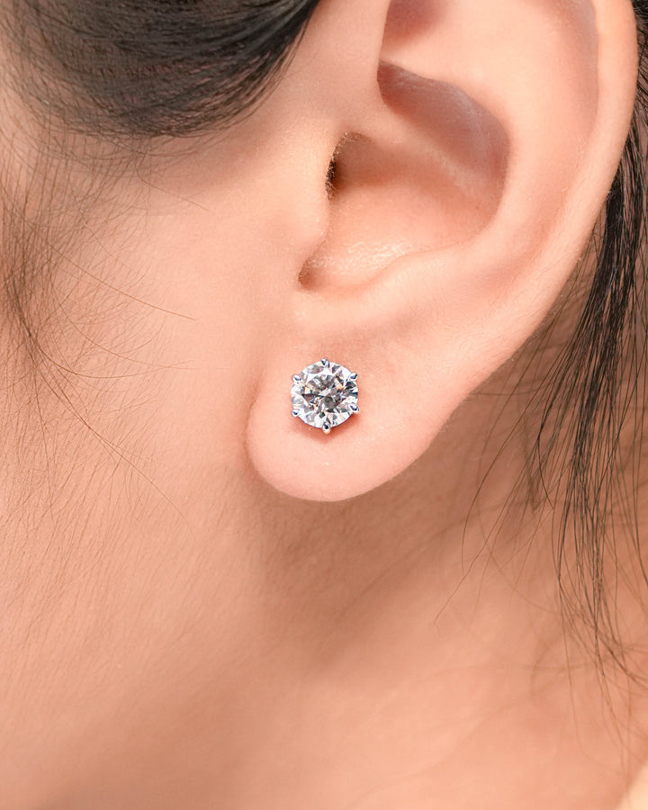 Round Stud Earring