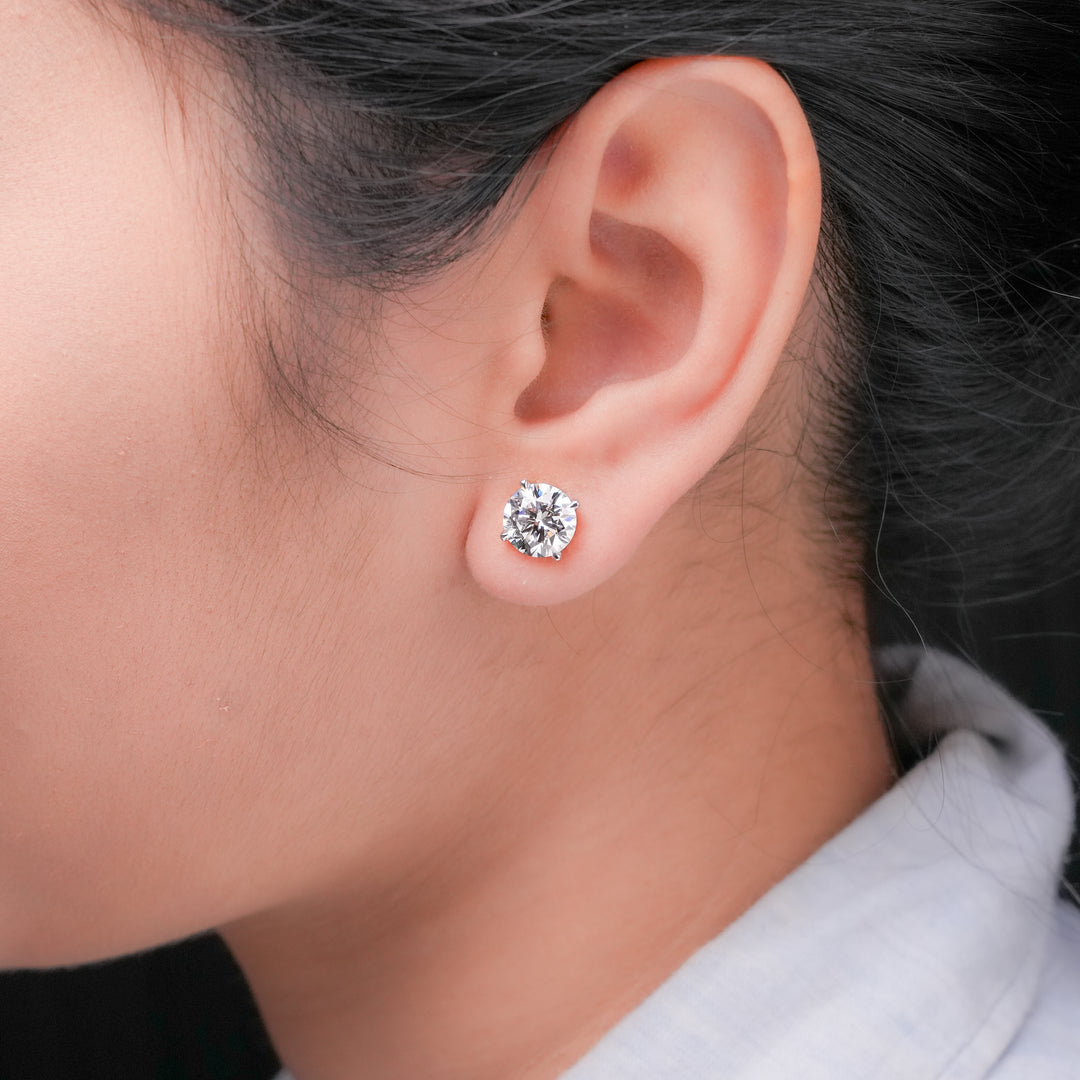 Round Stud Earring