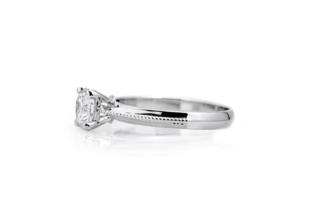 WHITEGOLD RING 0.8CT ROUND CUT LAB DIAMOND