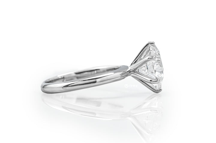 TIFFANY-STYLE WHITEGOLD RING 4CT ROUND CUT LAB DIAMOND