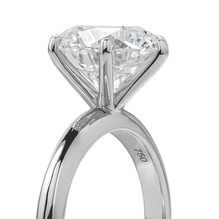 TIFFANY-STYLE WHITEGOLD RING 4CT ROUND CUT LAB DIAMOND