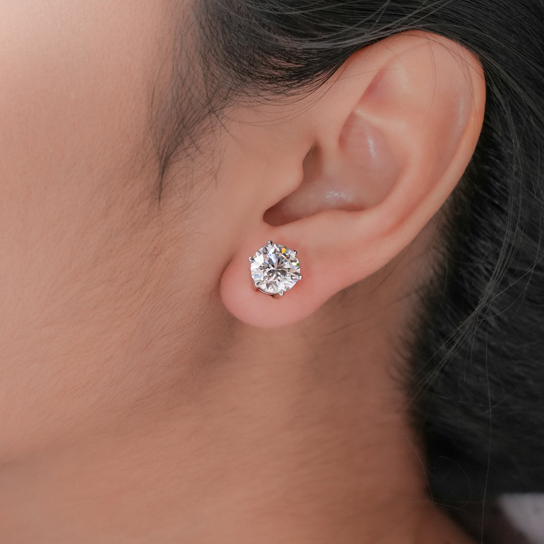 Stud Earrings Round