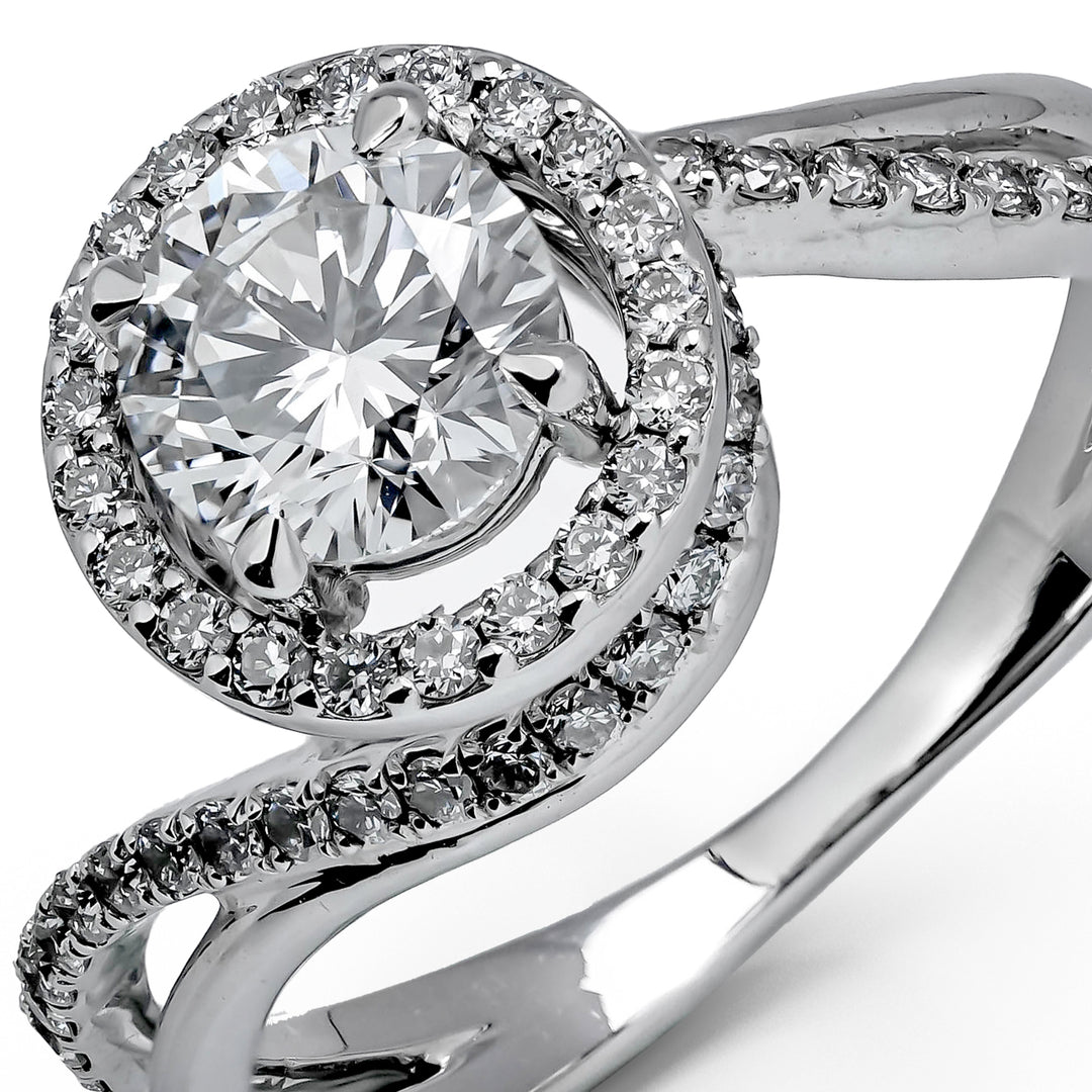 WHITEGOLD TWISTED HALO RING 0.8CT ROUND CUT WITH SIDE STONE LAB DIAMOND