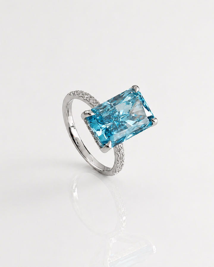 IRIS WHITEGOLD RING 6CT RADIANT CUT LAB DIAMOND