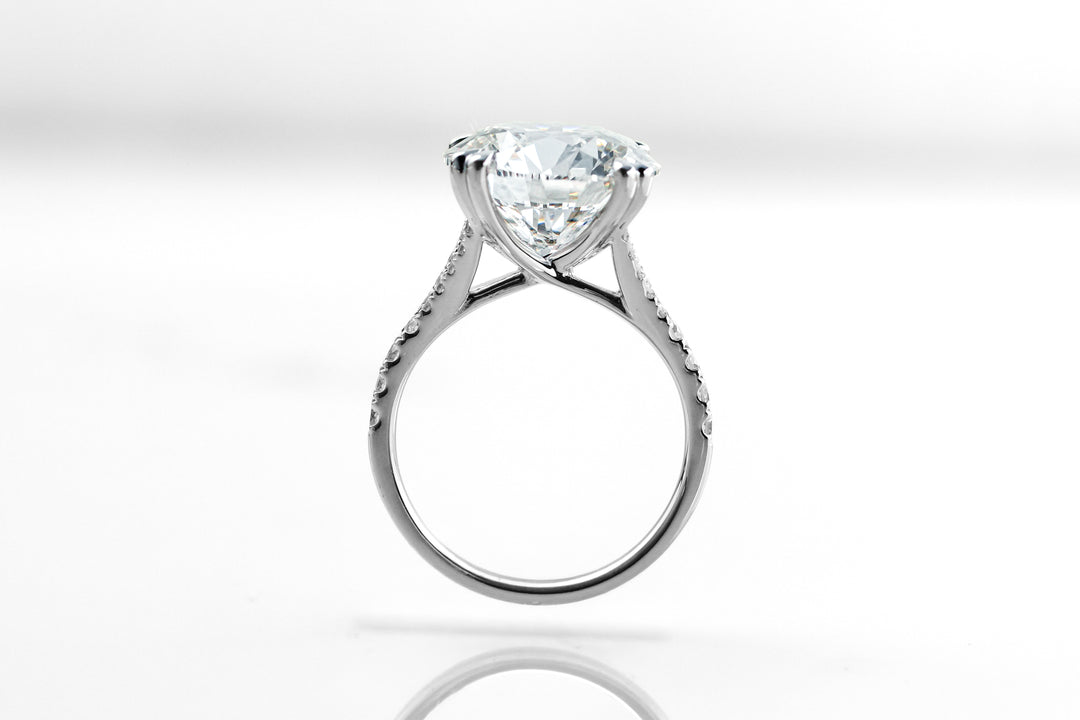 CYRENE WHITEGOLD SPLIT SHANK RING 7CT ROUND CUT LAB DIAMOND